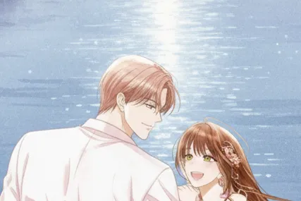 月夜の湖畔に座るカップルのイラストです。男性は左に、女性は右に座っており、2人とも湖の向こう側を見ています。満月が湖面に明るい光の道を照らしています。静かでロマンチックな雰囲気が漂っています。